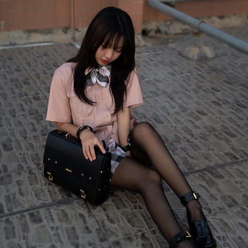 Detachable Kinky Bag