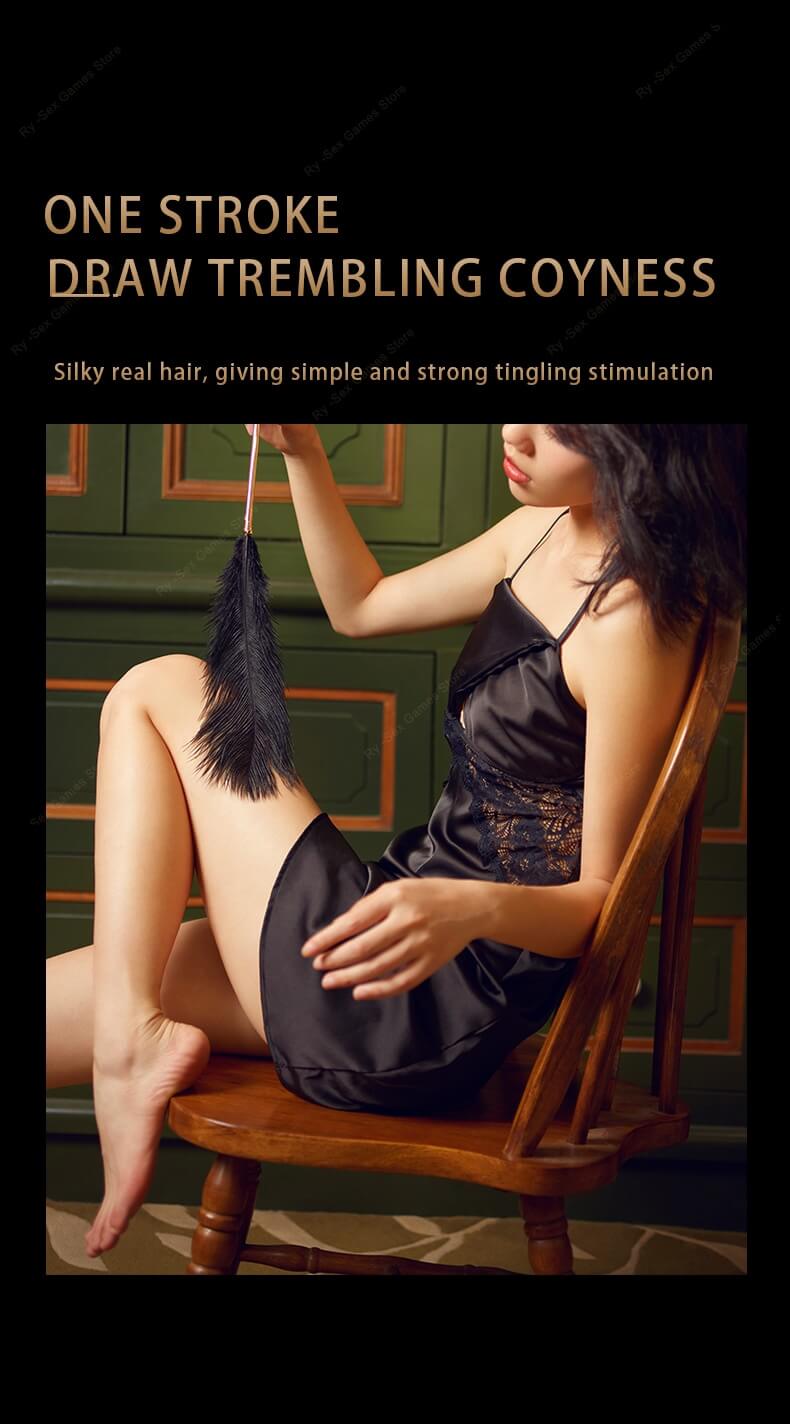 Sexual Flirtation Feather Set