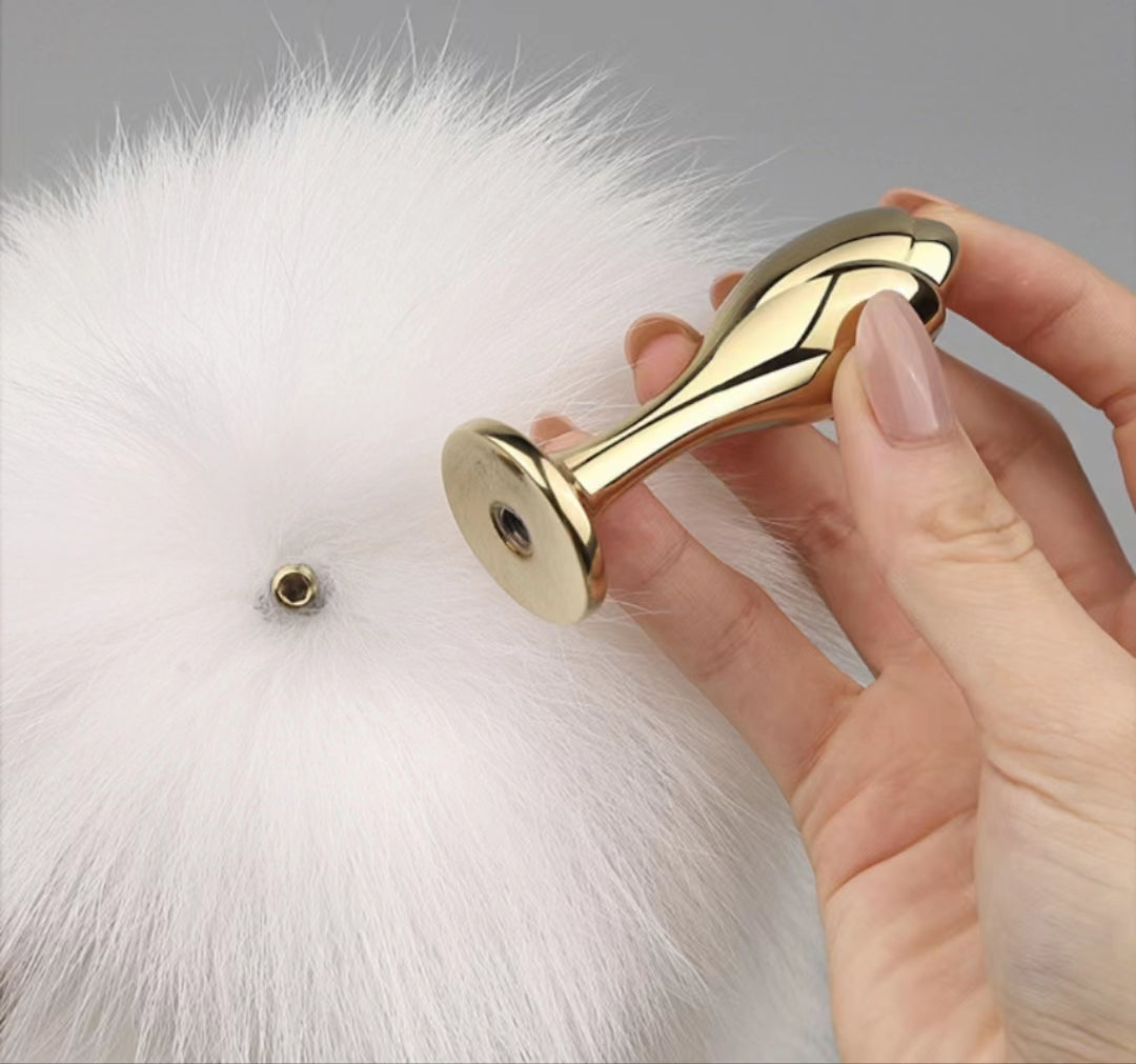 Abnehmbarer Analplug mit pelzigem Fuchsschwanz