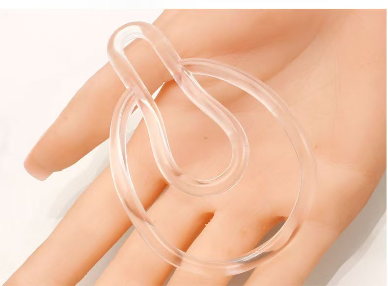 Sissy Pussy Clip Device